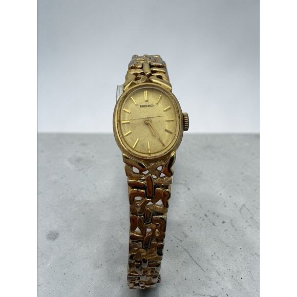 Seiko Gold Oval Analog Dress Wristwatch Base Metal Stainless Steel 6 in 1960-70s main image 8